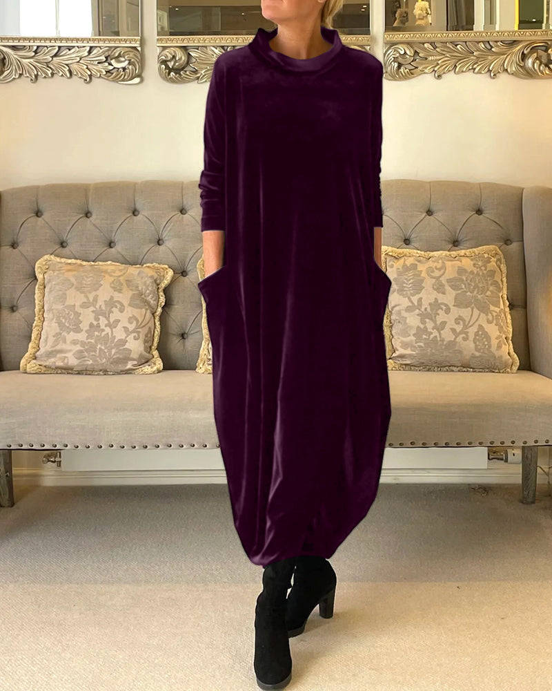 Sylis | Comfortable velvet dress with pockets