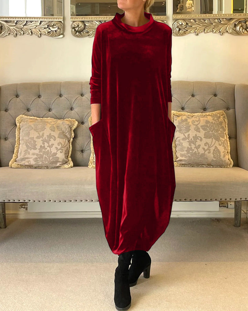 Sylis | Comfortable velvet dress with pockets