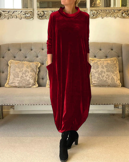 Sylis | Comfortable velvet dress with pockets