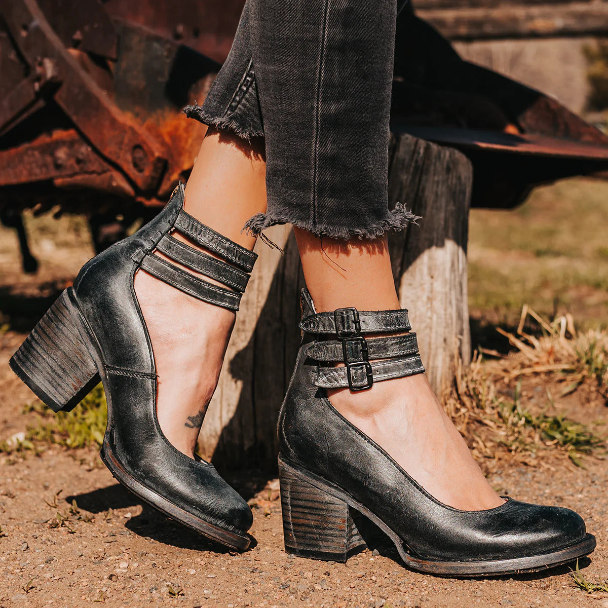 Sylis | Strapped Block Heel Shoes