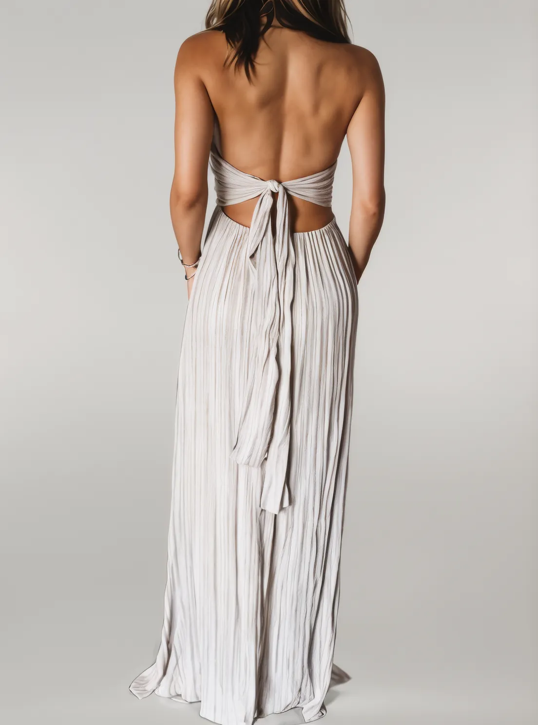 Sylis | Halter Strap Maxi Dress