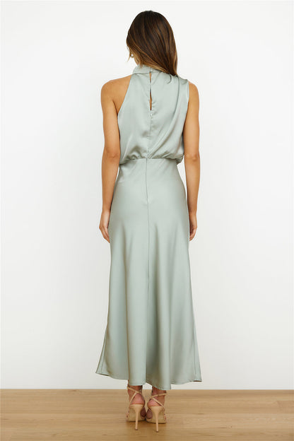 Sylis elegant midi with asymmetrical round neckline