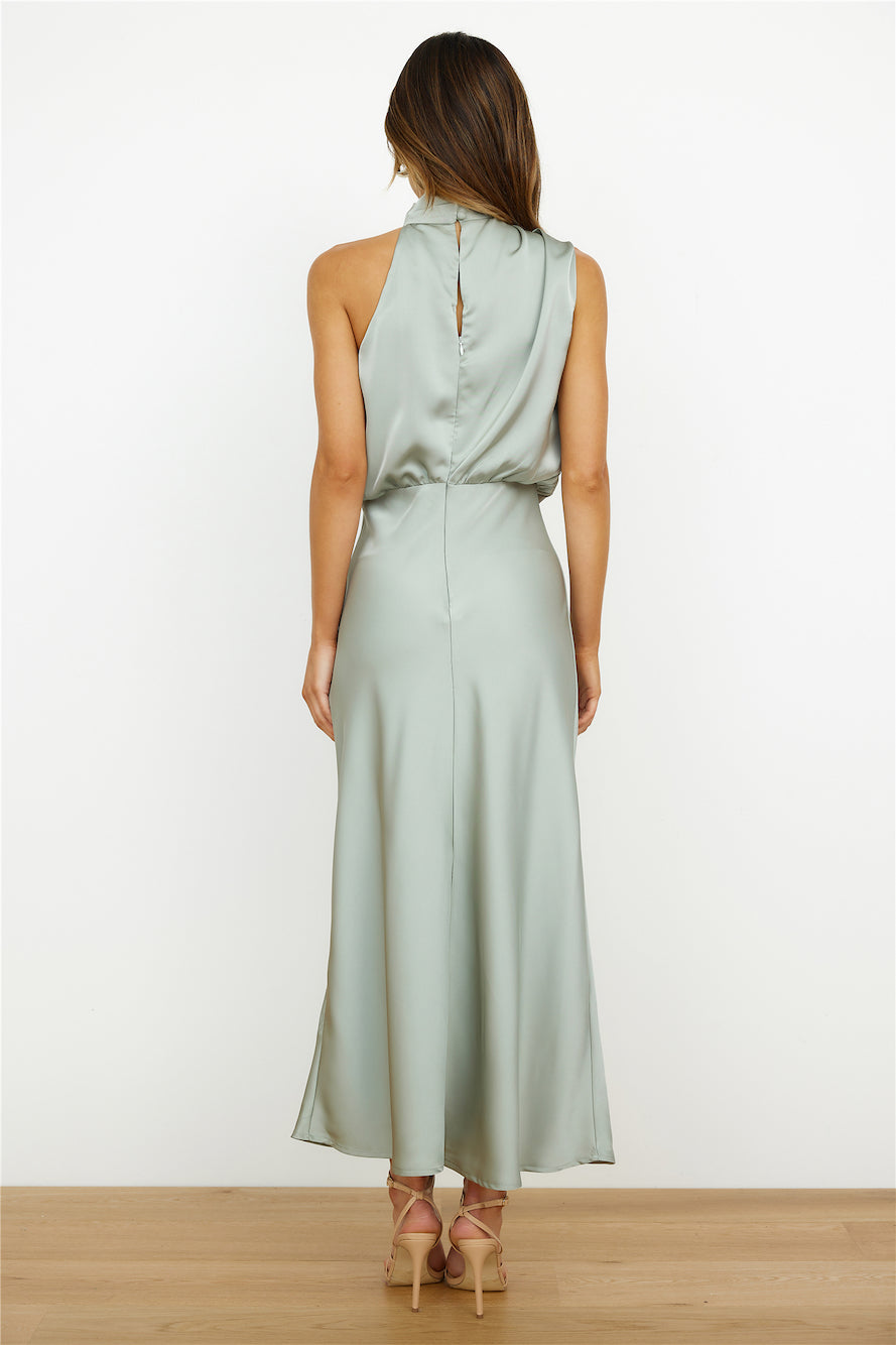 Sylis | Elegant midi dress with asymmetric round neckline