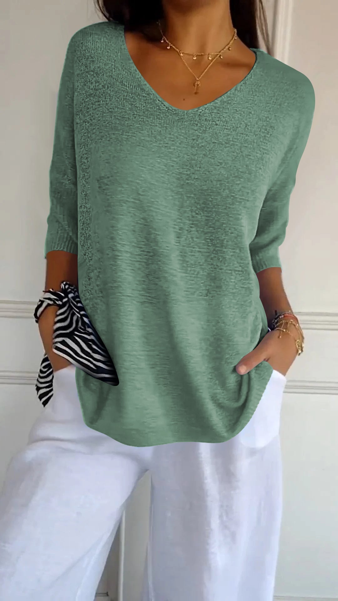 Sylis | color knit top with V-neck