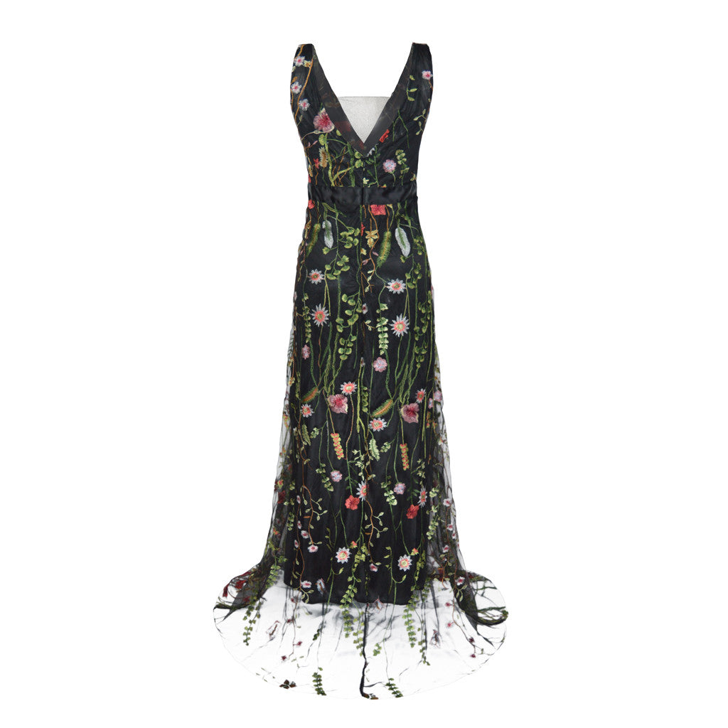 Sylis | Fabulous Sleeveless Embroidered Dress