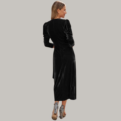Sylis | Midi wrap dress in velvet with puff sleeves
