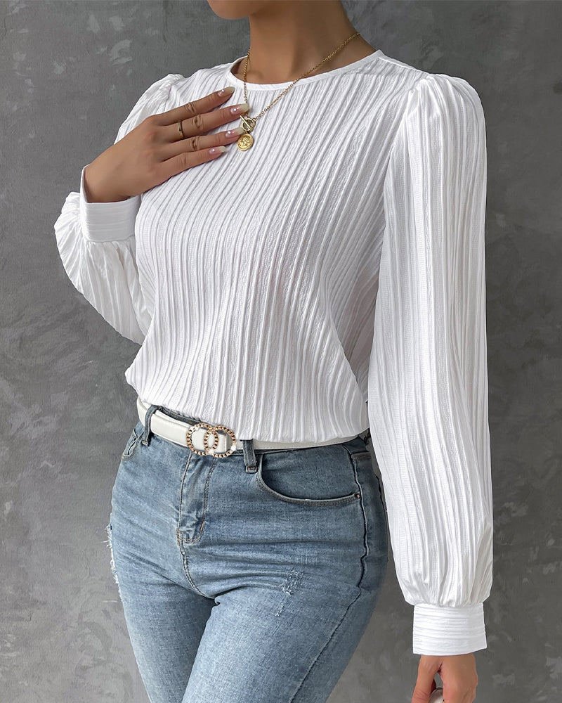 Sylis | Elegant shirt with round collar