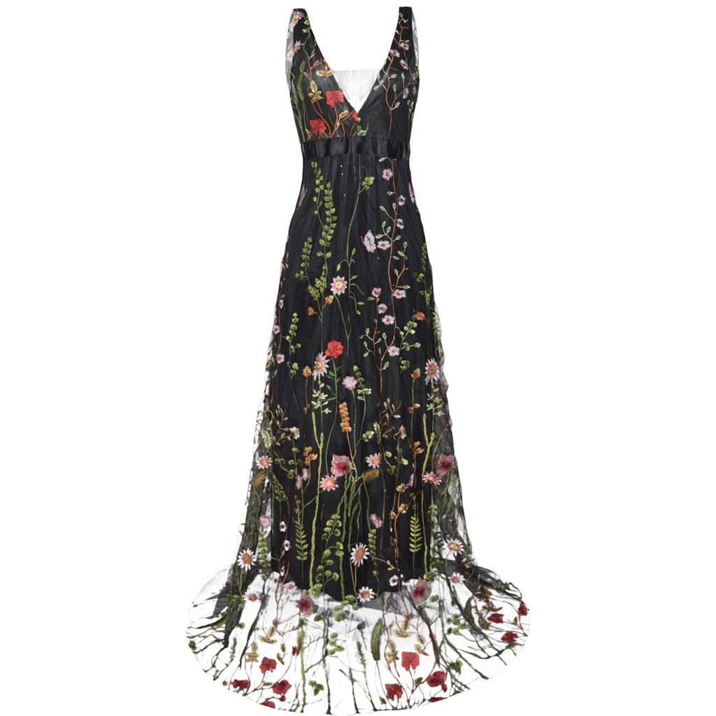 Sylis | Fabulous Sleeveless Embroidered Dress