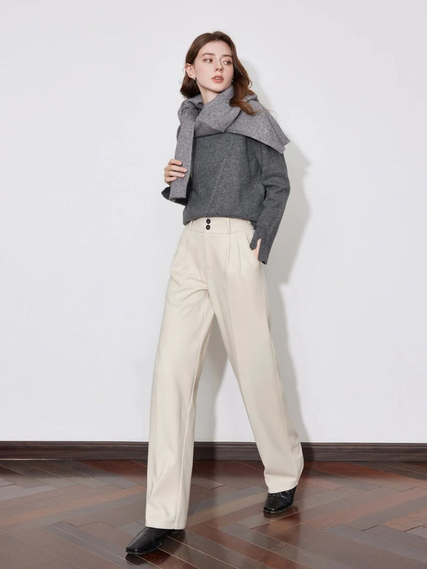 Mid-Rise Wool Pants