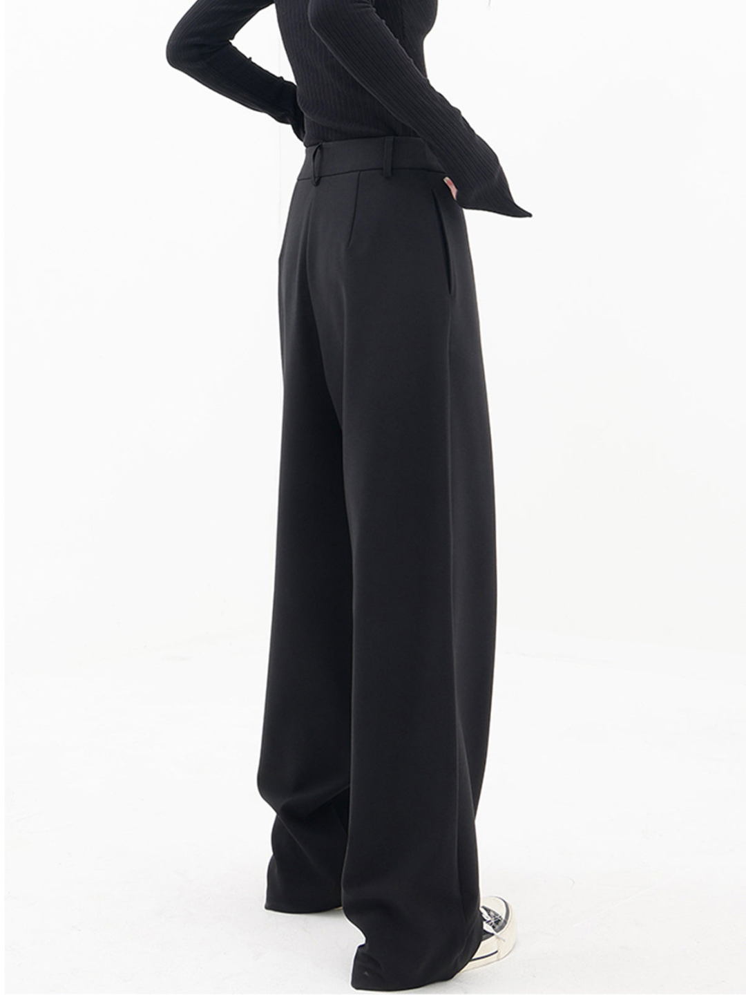 Sylis | Asymmetric Baggy Trousers