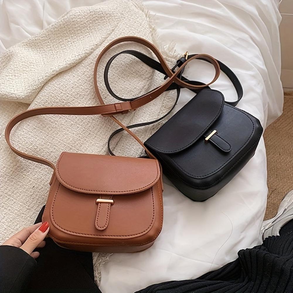 Sylis - Elegant Saddle Crossbody Bag