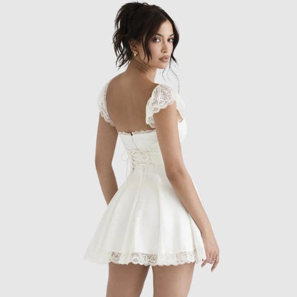 Sylis | Square neck dress with lace trim