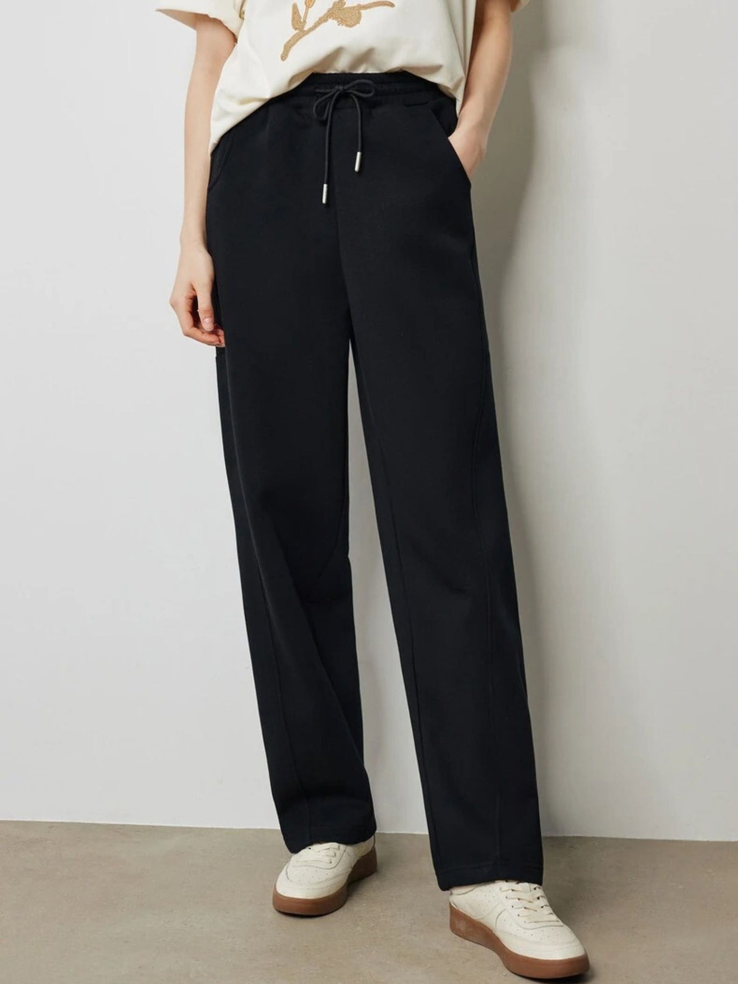 Relaxed Wide Joggers with Elastic Waist