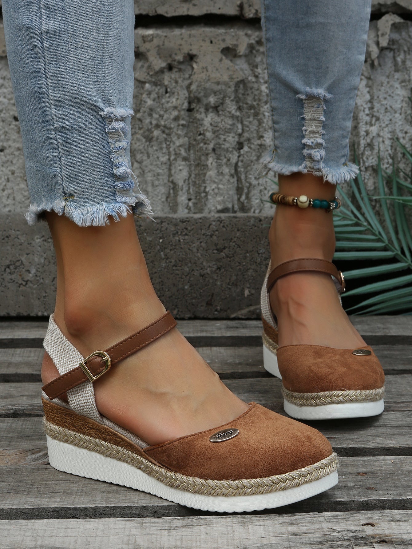 Syllis | Orthopedic Trendy Brown Espadrilles