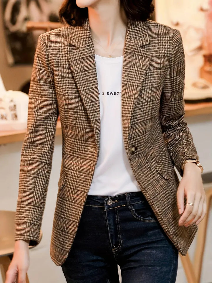 Sylis | Checkered blazer with lapels and one button