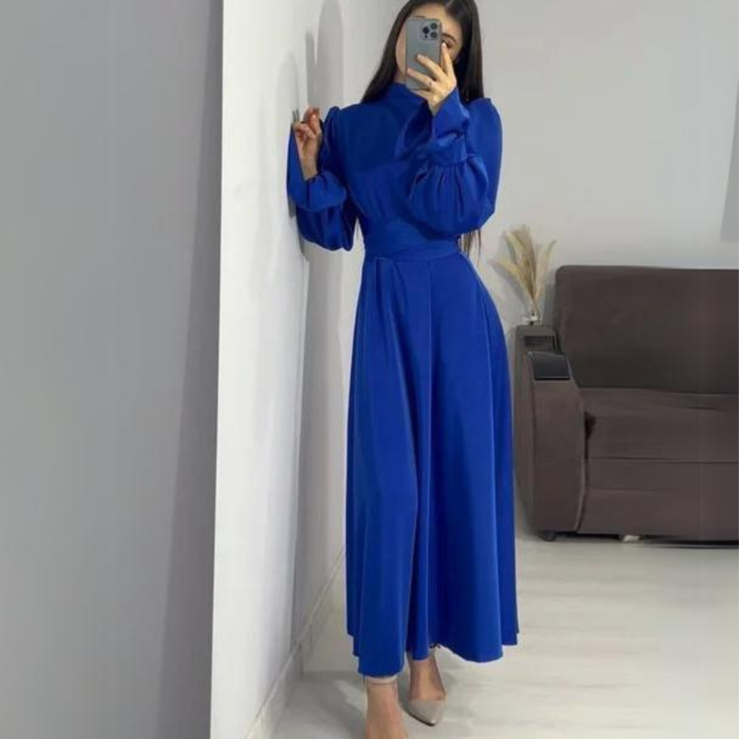 Sylis soft silk dress with long sleeves