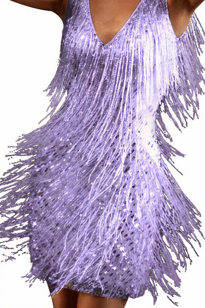 Sylis of iridescent tassels