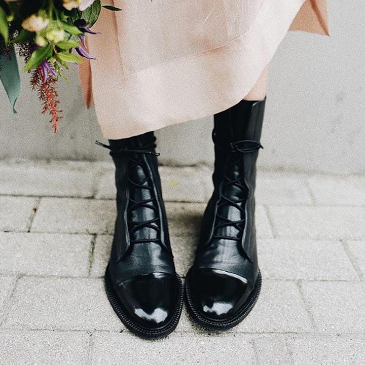 Sylis | Timeless Lace-Up Ankle Boots