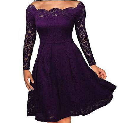 Sylis | Lace dress with slit at the neckline and sleeves