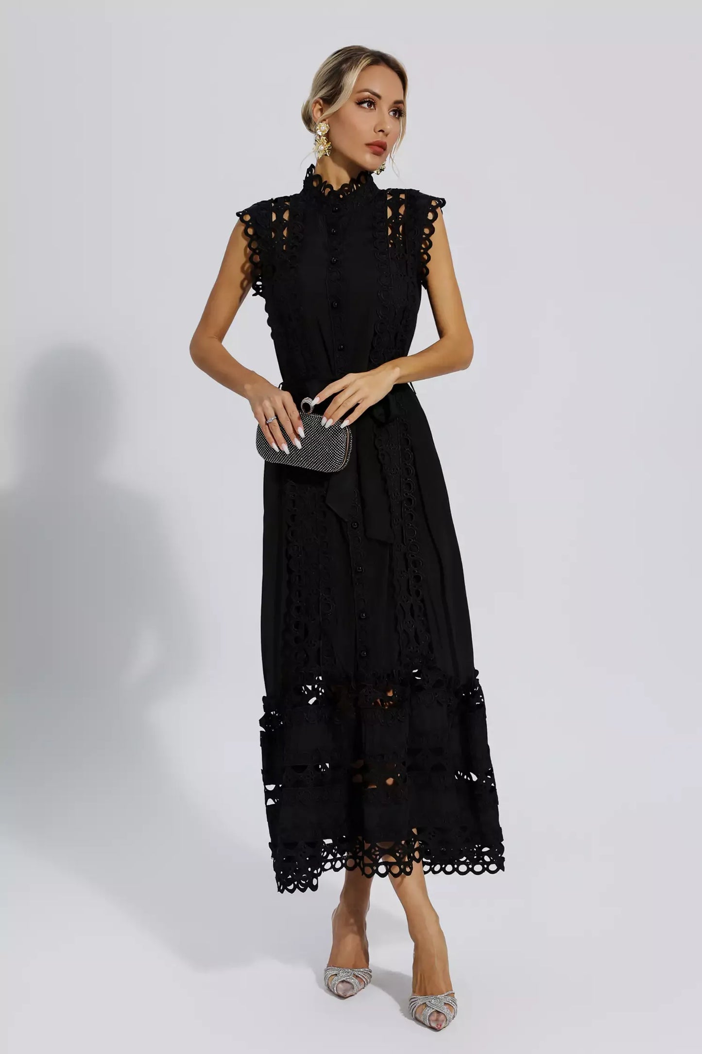 Sylis | Black Sleeveless Hollow Maxi Dress