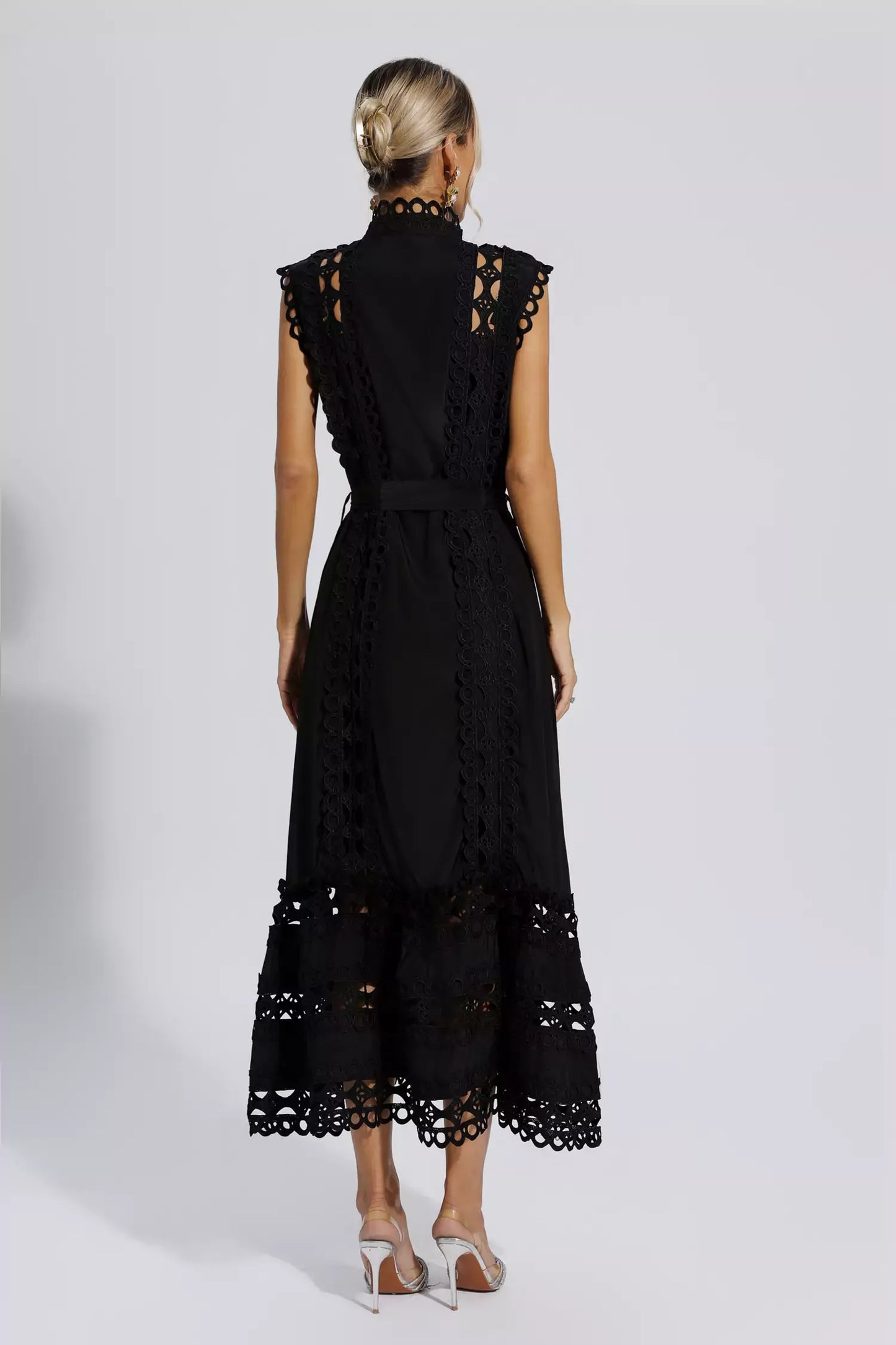 Sylis | Black Sleeveless Hollow Maxi Dress