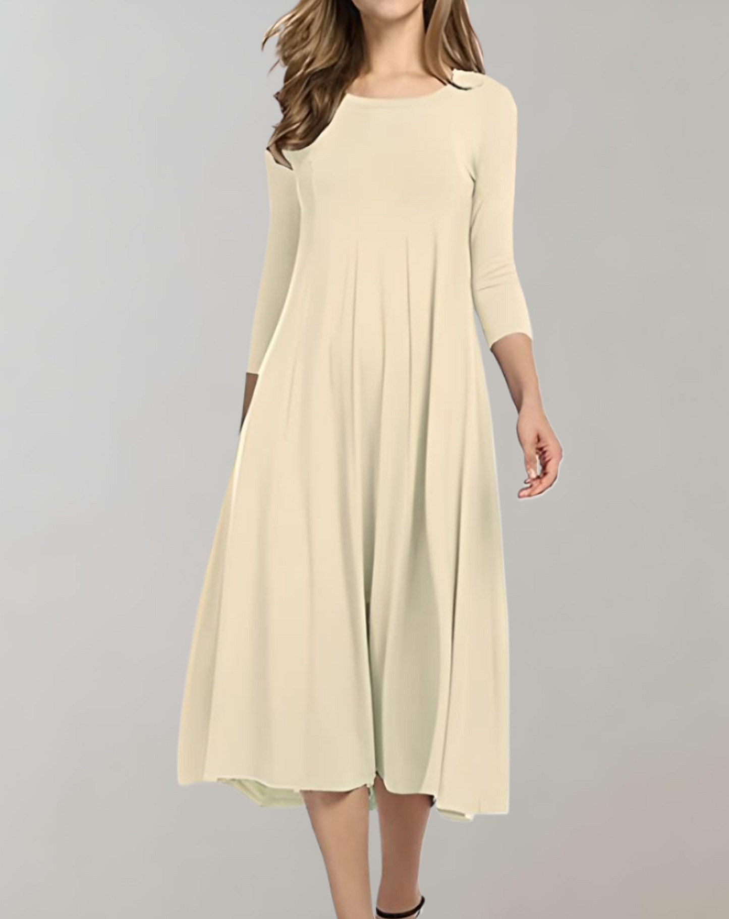 Sylis | A-line dress with 3/4 sleeves and a round neckline