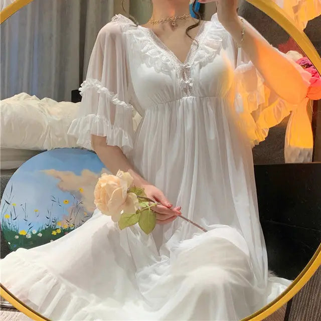 Sylis | Summer floral lace nightgown