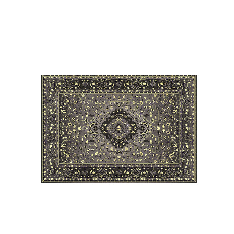 Luxurious Vintage-Inspired Bath Mat