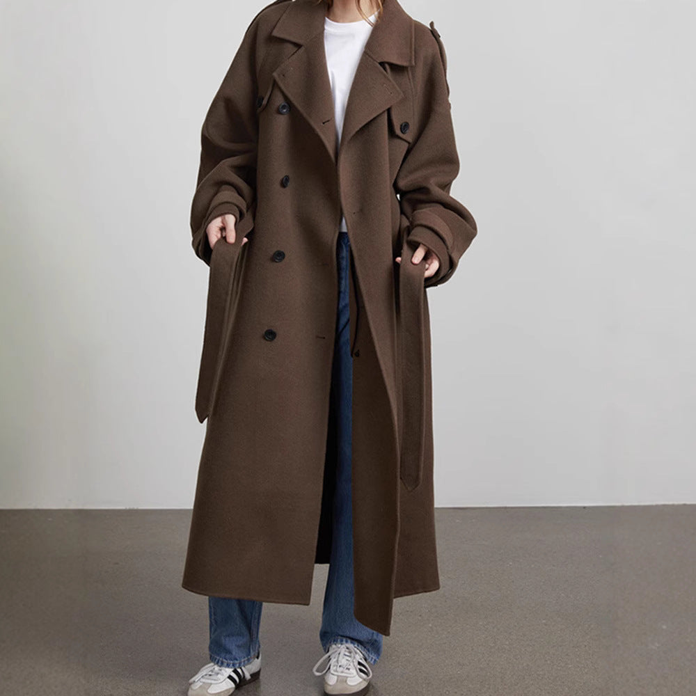 Sylis elegant Bouclé coat with practical button details Heidi fashion