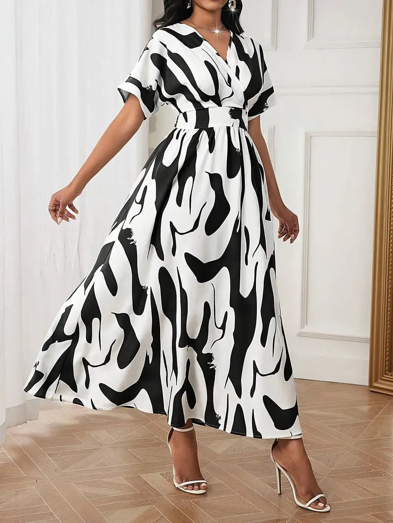 Sylis | Abstract Elegance Dress