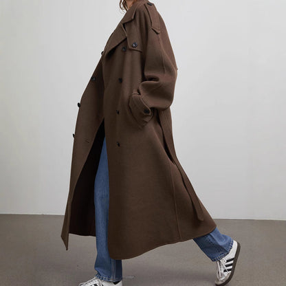 Sylis elegant Bouclé coat with practical button details Heidi fashion
