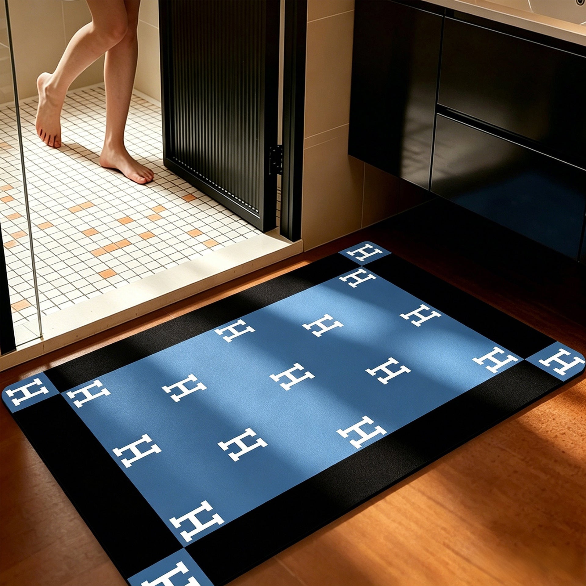 Decorative Non-Slip Bathroom Mat
