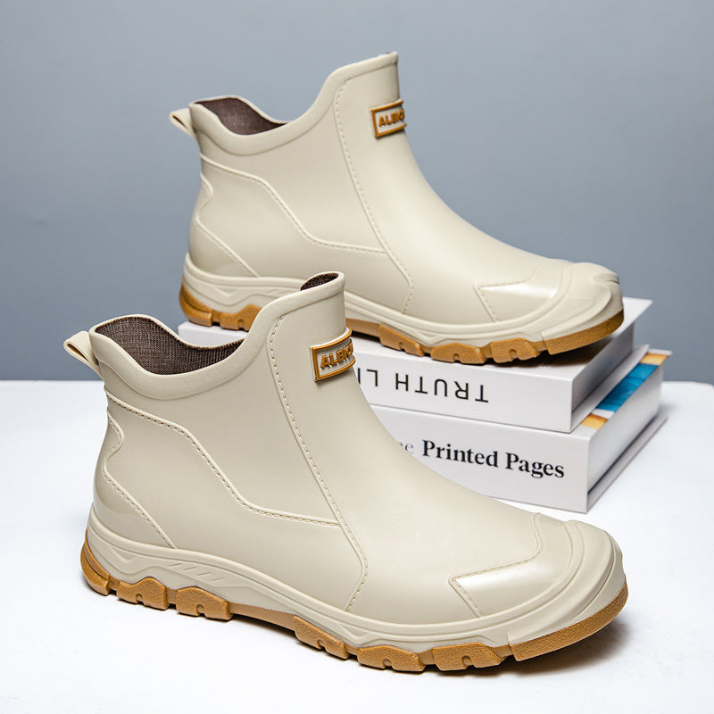 Sylis rubber boots with slip-resistant sole and flexible entry Heidi-style
