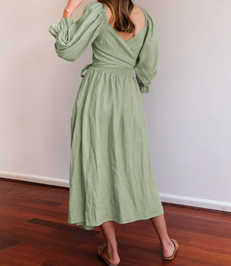 Sylis | French Dress with Flare Sleeves