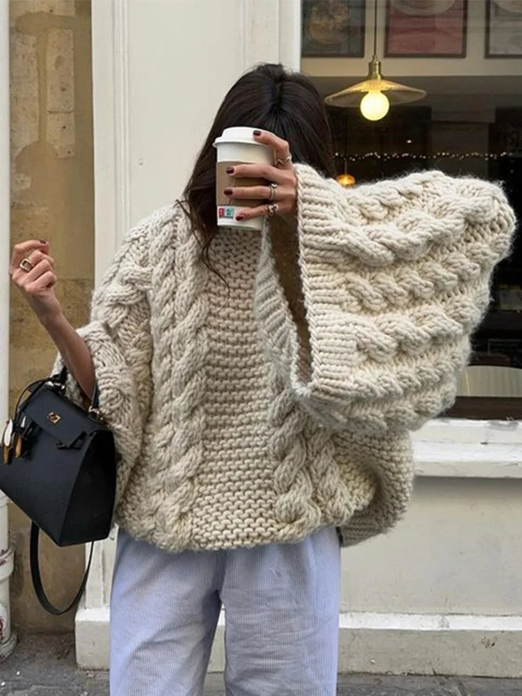 Sylis | Classic Cable Knit Sweater