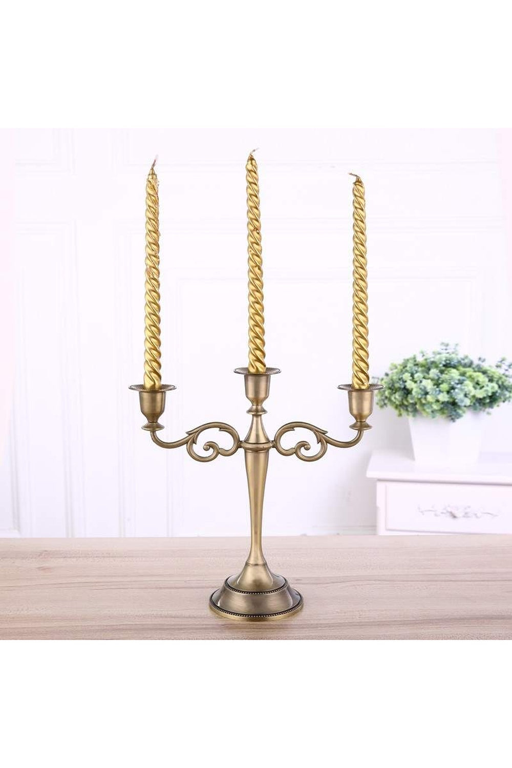 Candle Holder Dark Academy