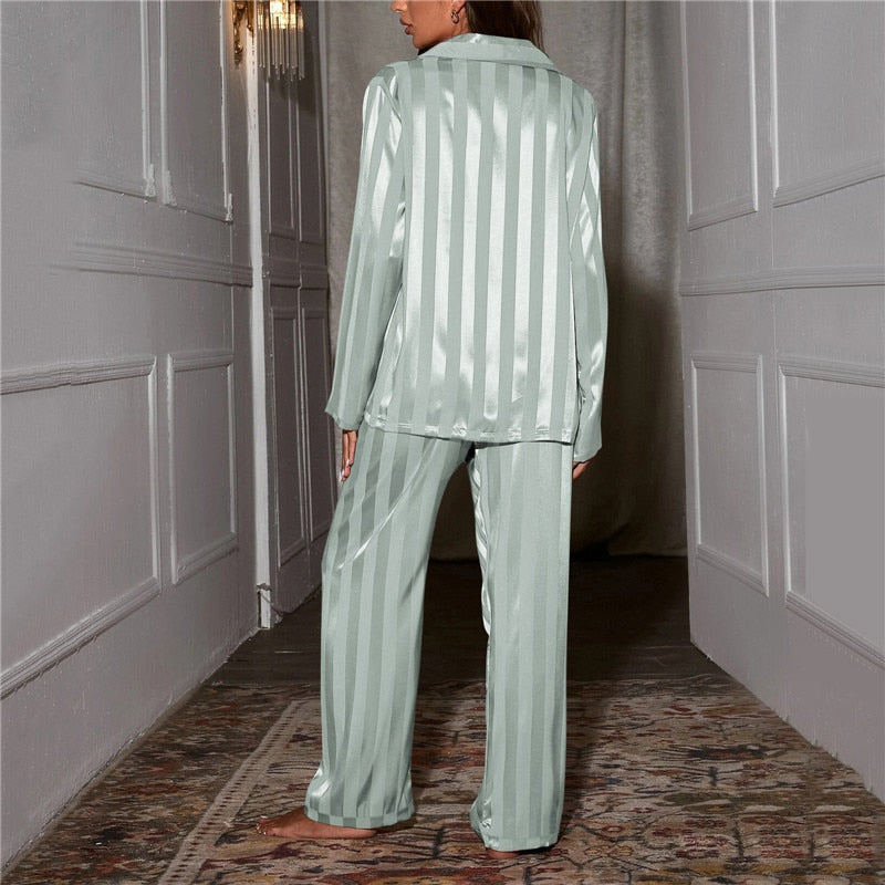 Sylis-Mode - Stylish pajama set made of silk