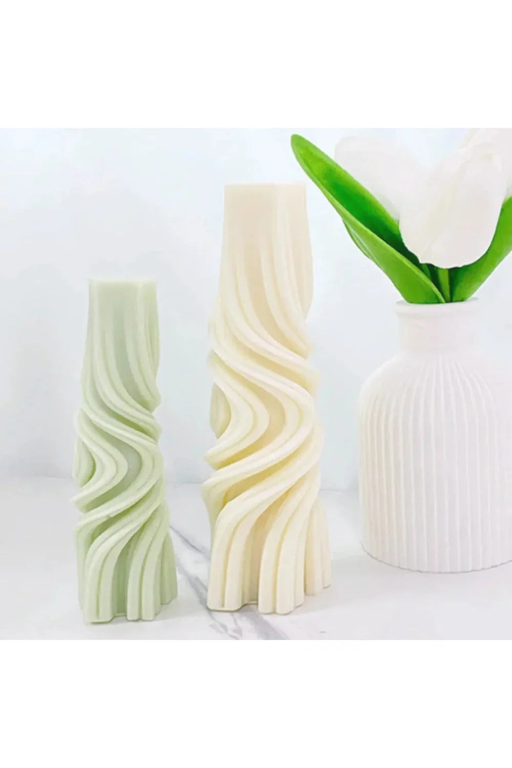 Pillar candle mold DIY