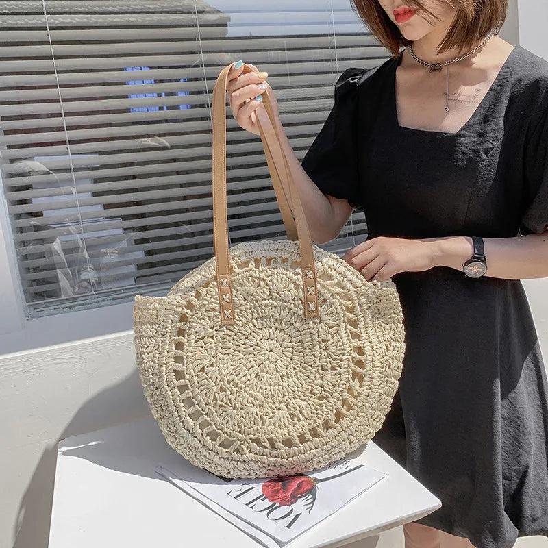 Sylis | Round Shoulder Bag