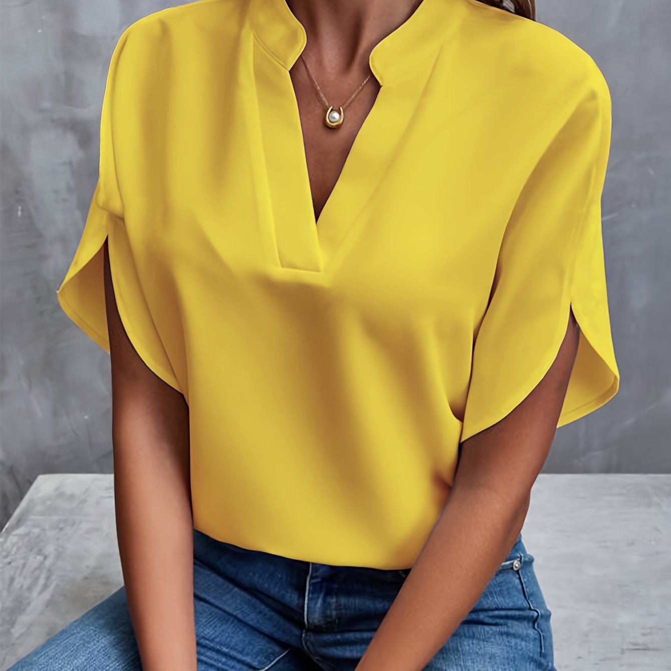 Sylis | Elegant Lightweight Blouse