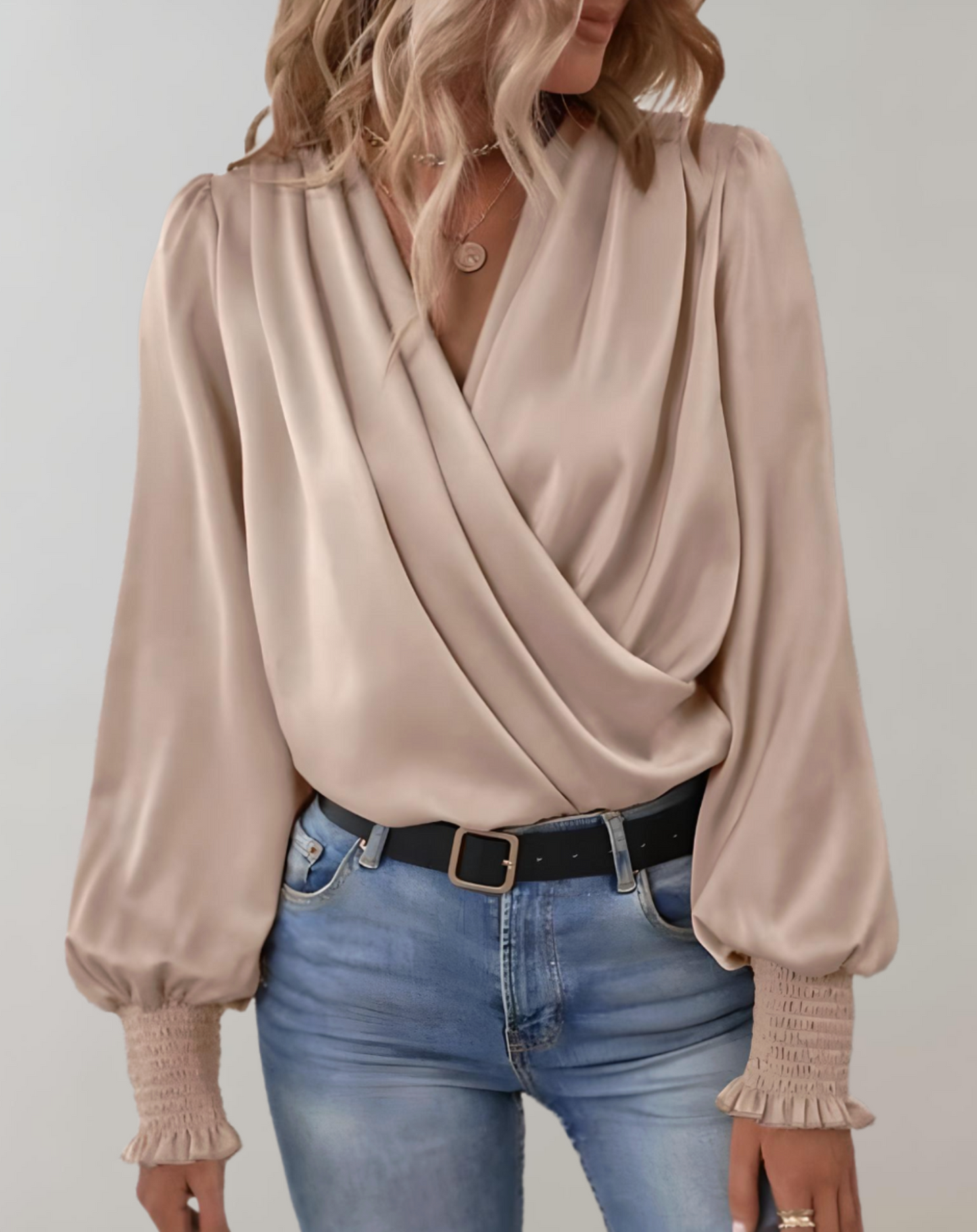 Sylis | Sophisticated Long-Sleeve Blouse