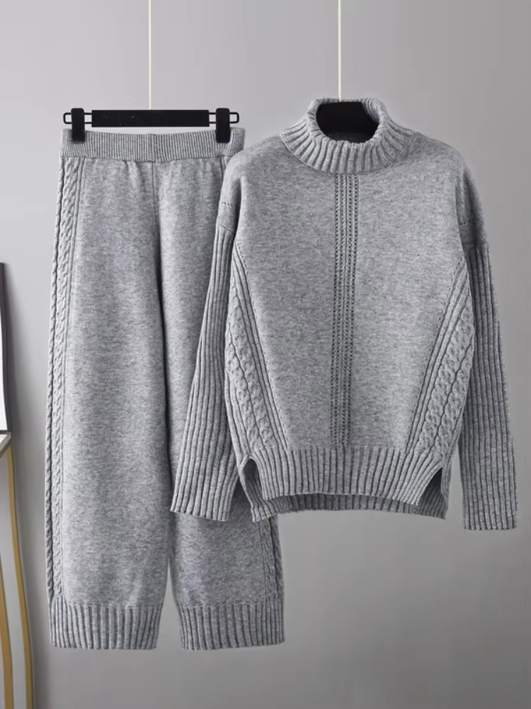 Sylis | Cozy Turtleneck Set