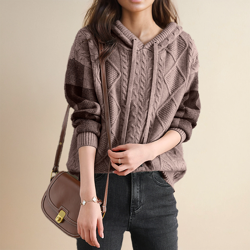 Sylis | Stylish Cable Knit Sweater