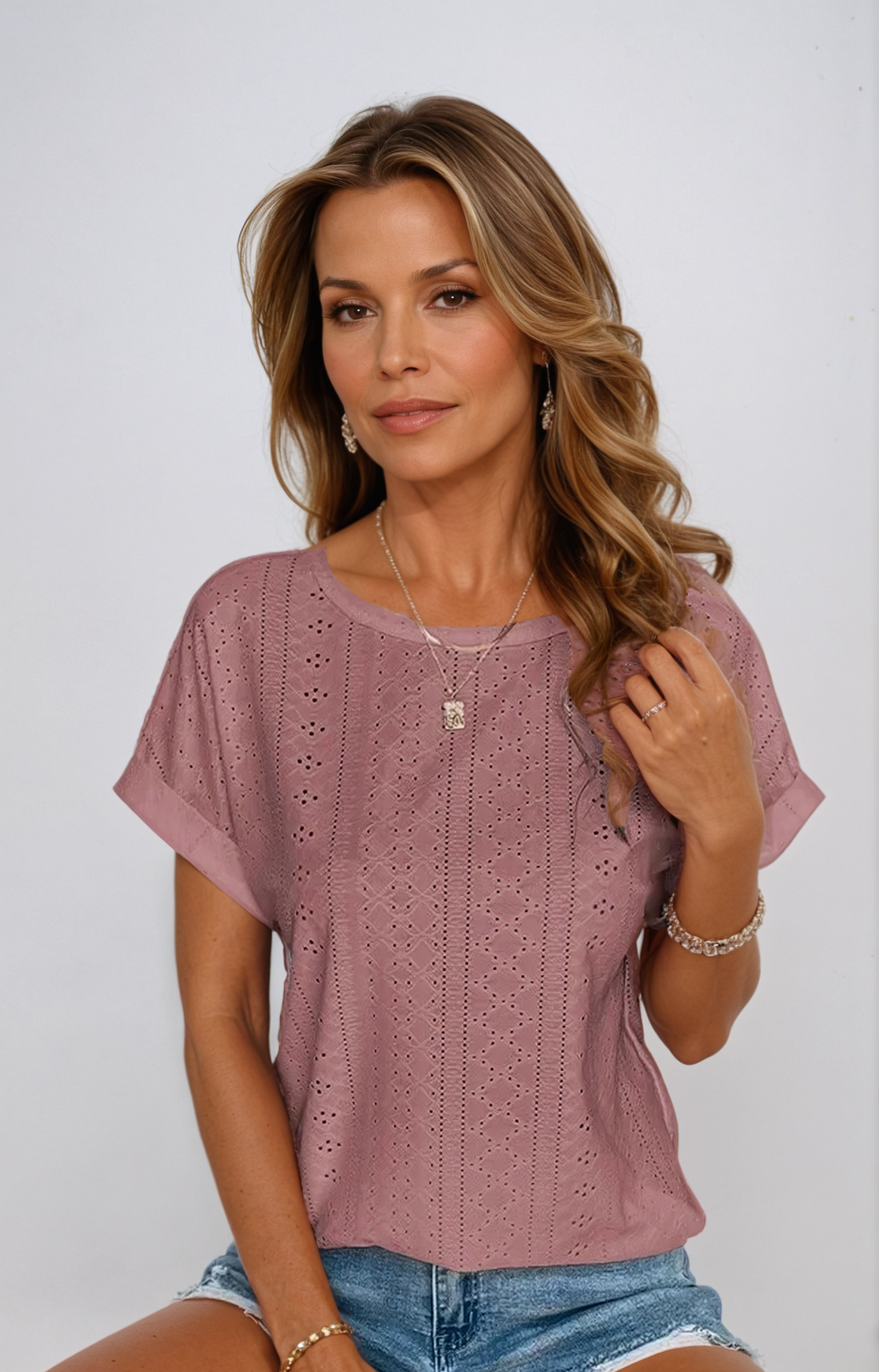 Sylis | Casual Eyelet Top