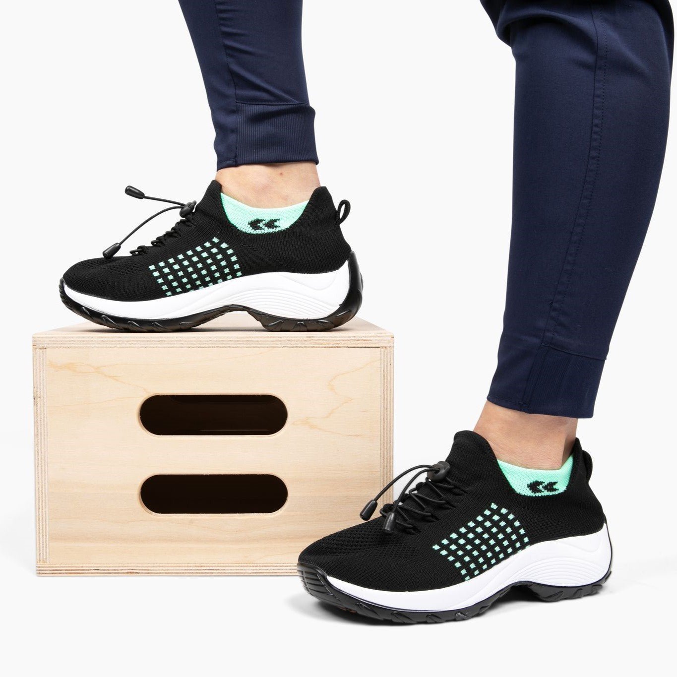 Sylis | Comfrotable Orthopedic Sneakers With Stretchable Cushion