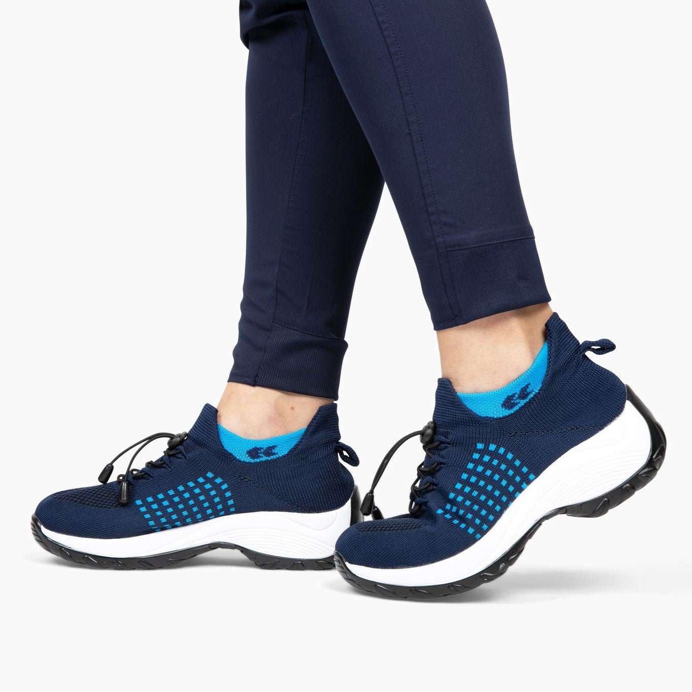 Sylis | Comfrotable Orthopedic Sneakers With Stretchable Cushion