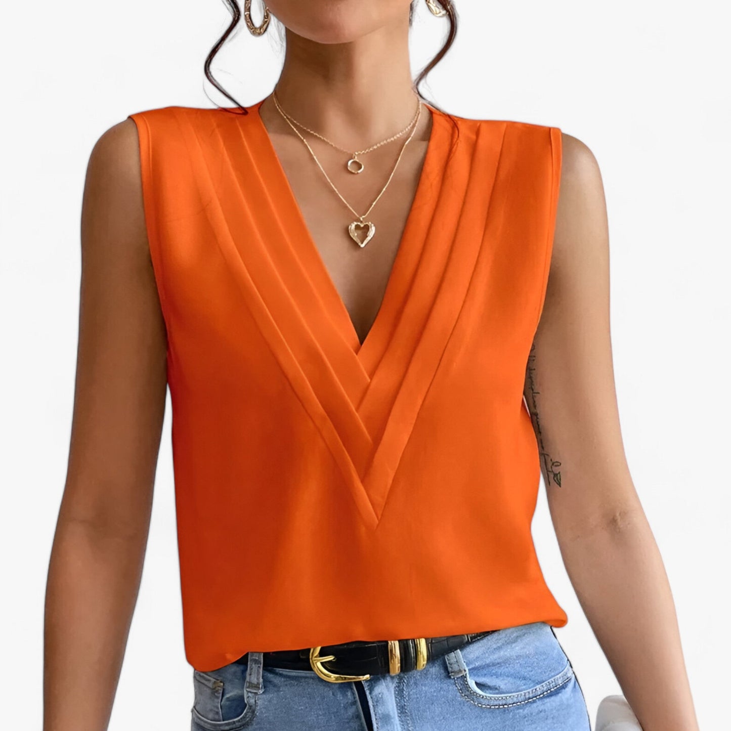 Sleeveless blouse - For effortless comfort