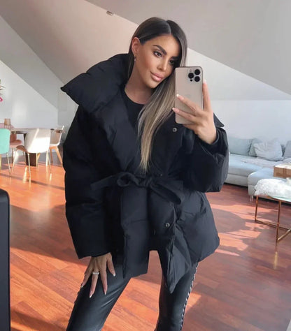 Sylis-Mode | Short ladies' jacket with stand-up collar and tailored waist