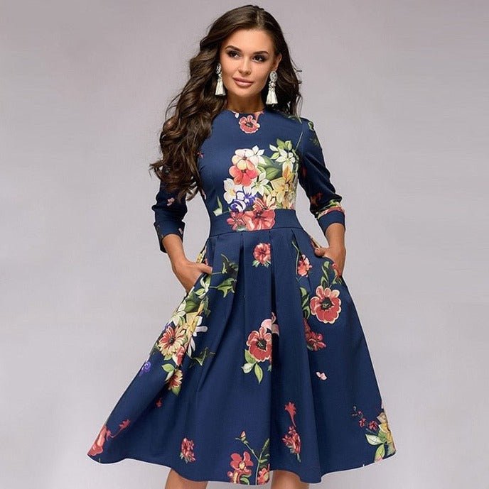 Sylis – A noble, knee-length dress