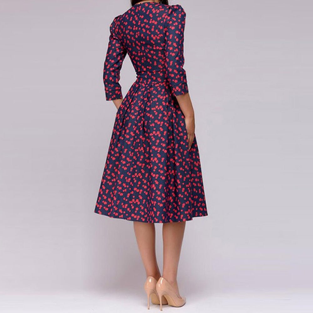 Sylis – A noble, knee-length dress